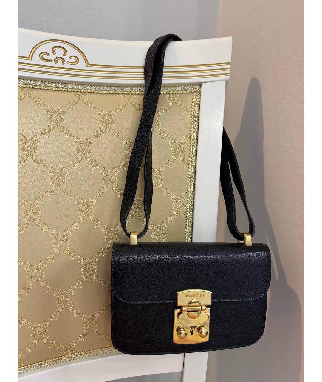 MIU MIU Черная кожаная сумка через плечо, фото 2