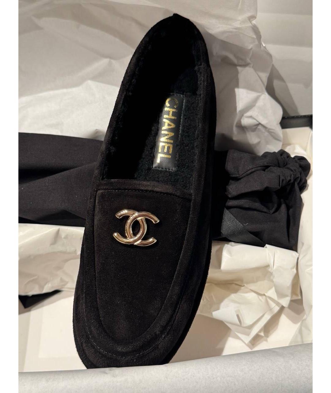 CHANEL Черные замшевые лоферы, фото 3