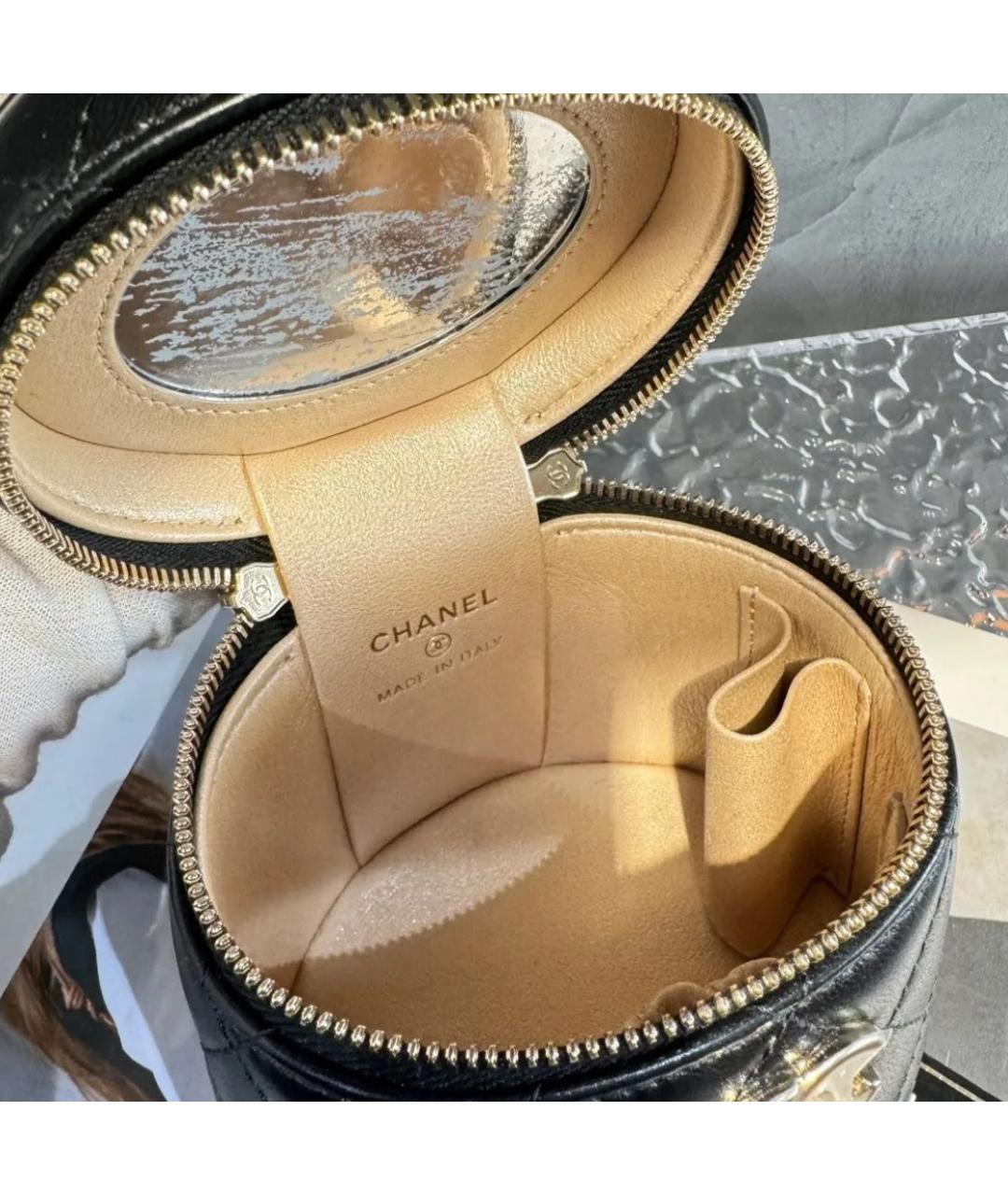 CHANEL Черная кожаная сумка с короткими ручками, фото 5