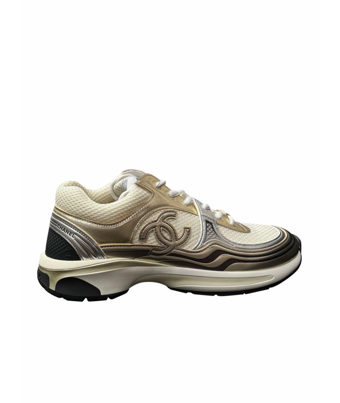 CHANEL Золотые текстильные кроссовки, фото 1