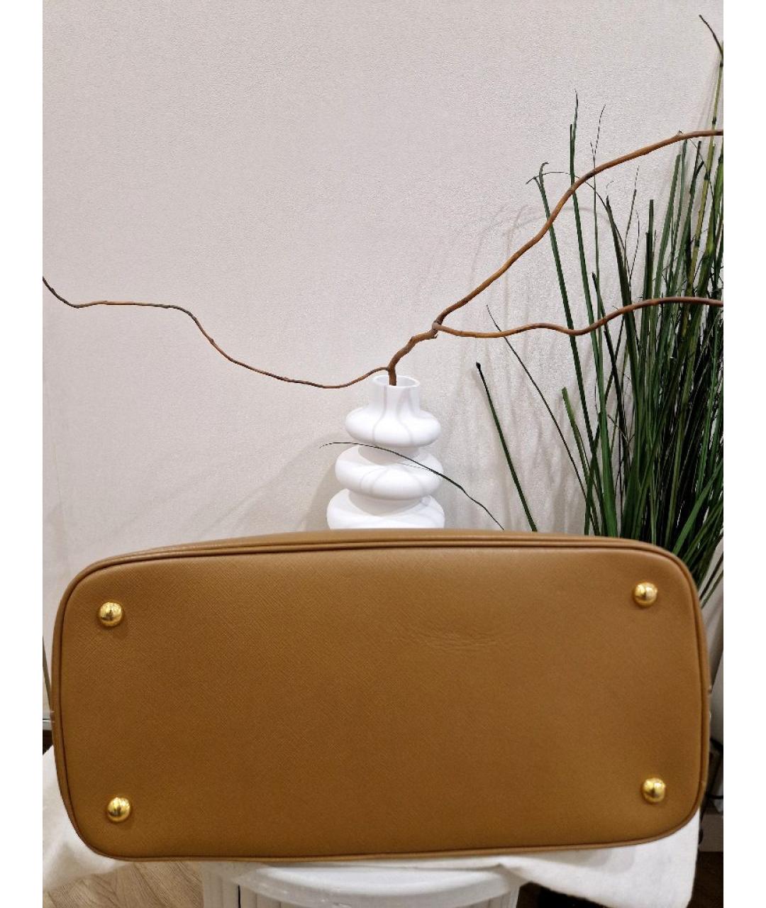 PRADA Коричневая кожаная сумка с короткими ручками, фото 9