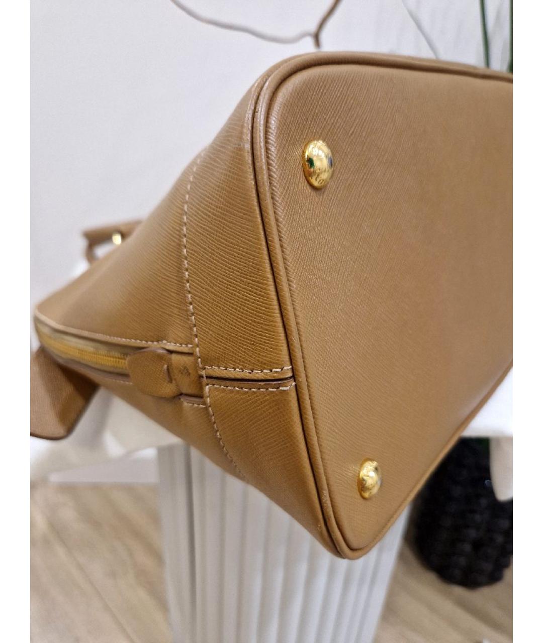 PRADA Коричневая кожаная сумка с короткими ручками, фото 8