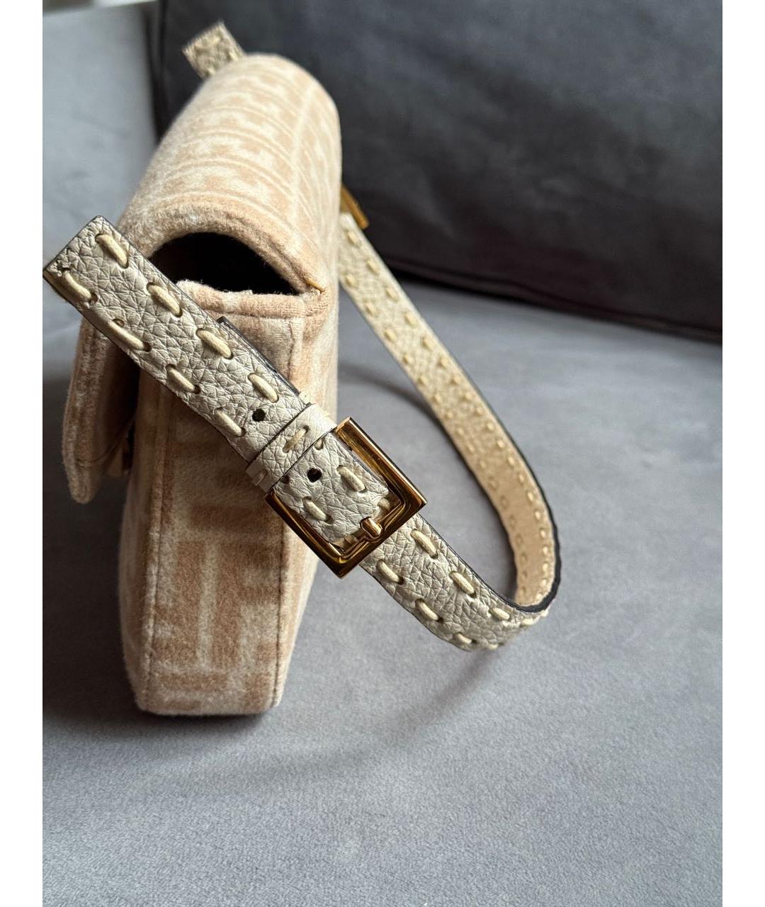 FENDI Бежевая сумка с короткими ручками, фото 6