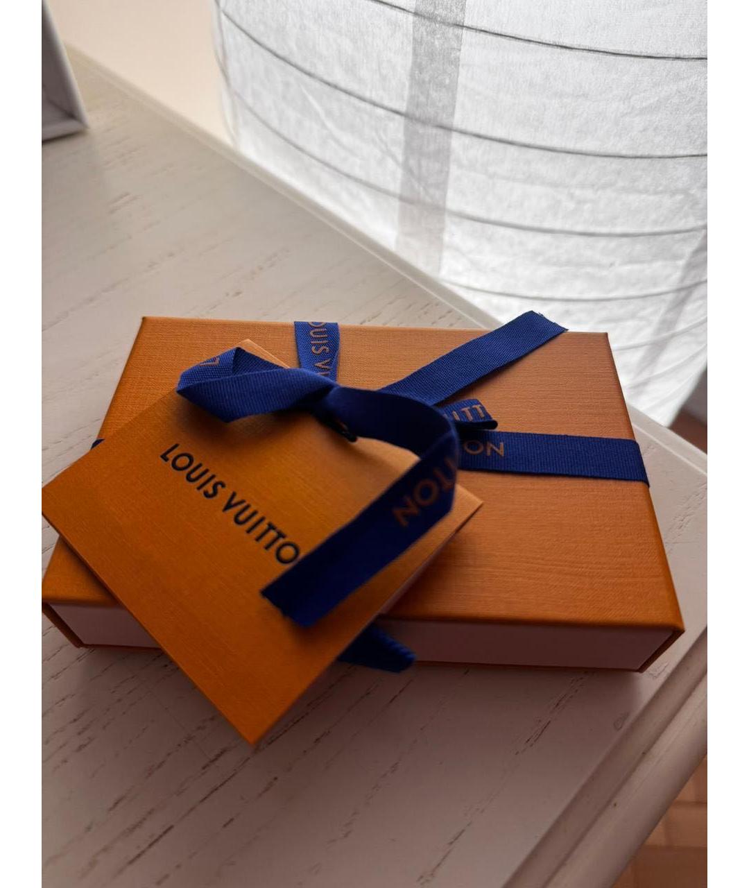 LOUIS VUITTON Зеленый кожаный кардхолдер, фото 6