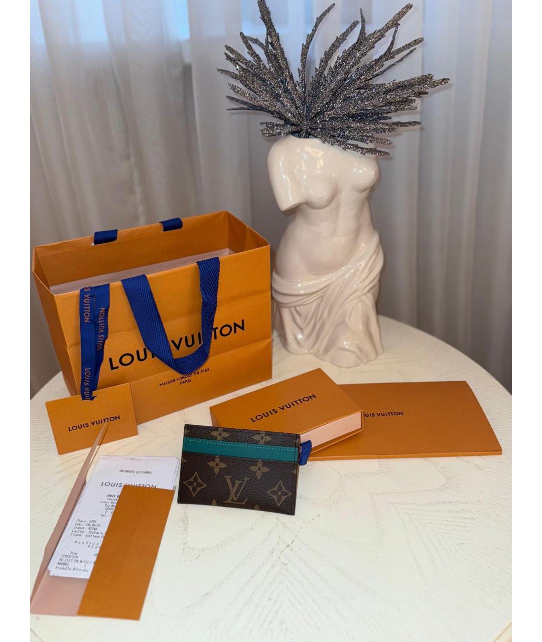 LOUIS VUITTON Зеленый кожаный кардхолдер, фото 5