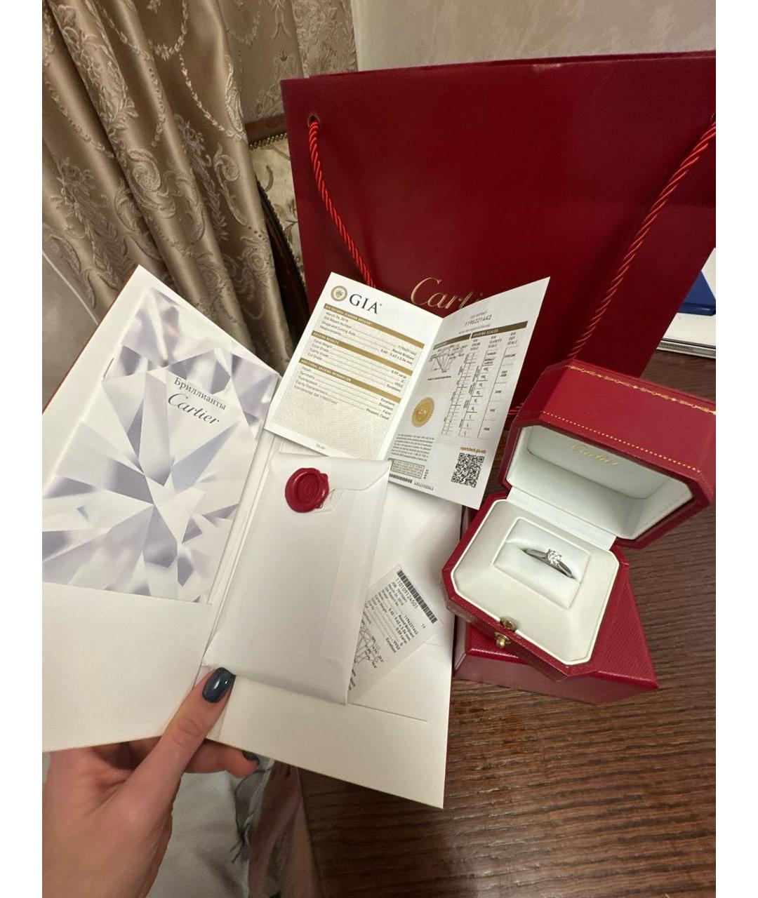 CARTIER Белое платиновое кольцо, фото 7