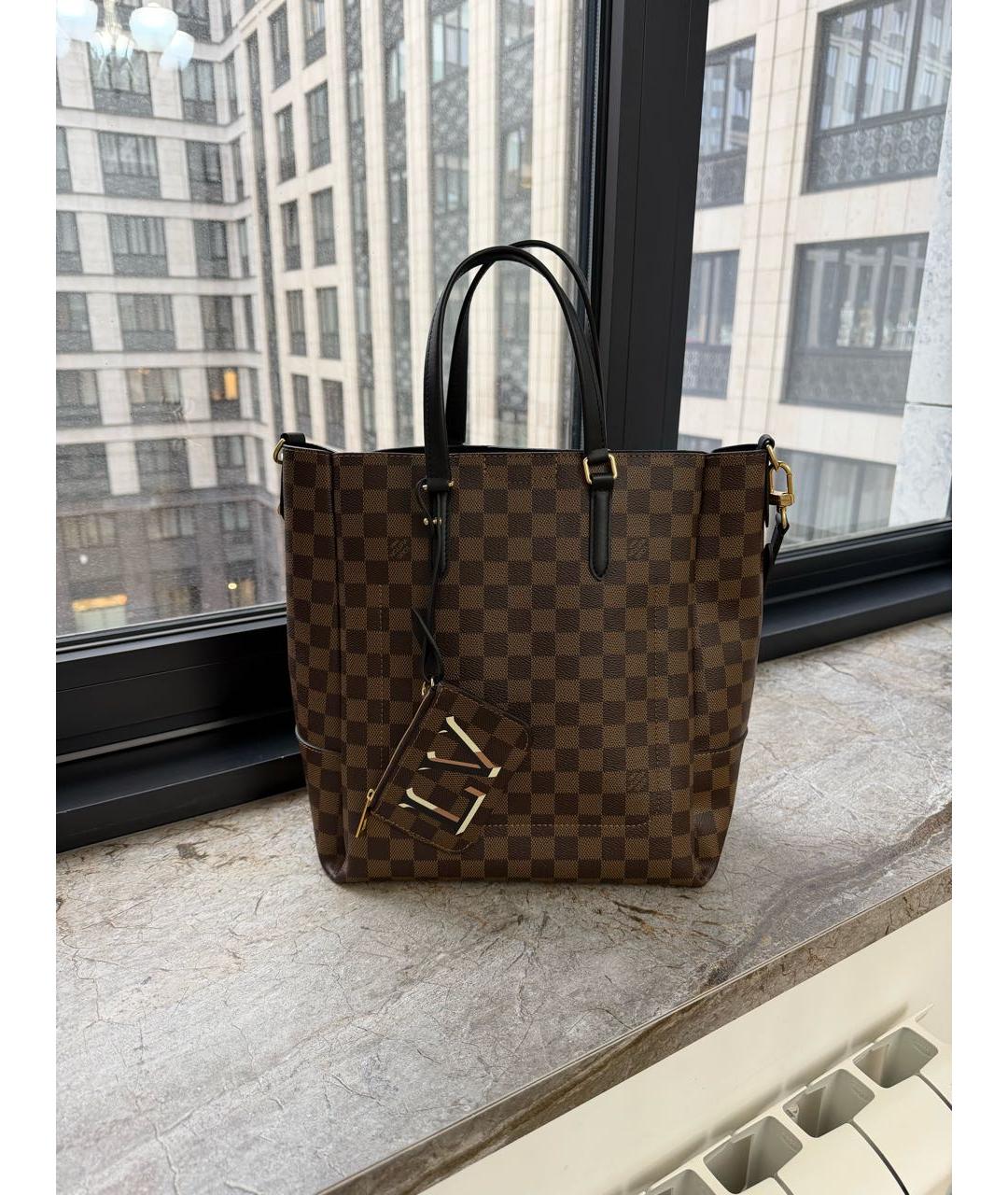 LOUIS VUITTON Коричневая сумка с короткими ручками, фото 8