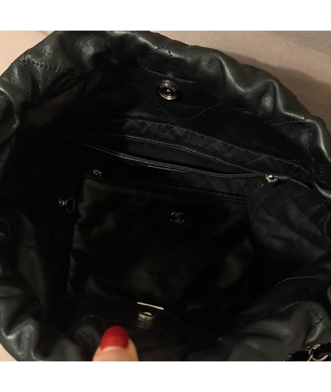 CHANEL Черная кожаная сумка тоут, фото 5