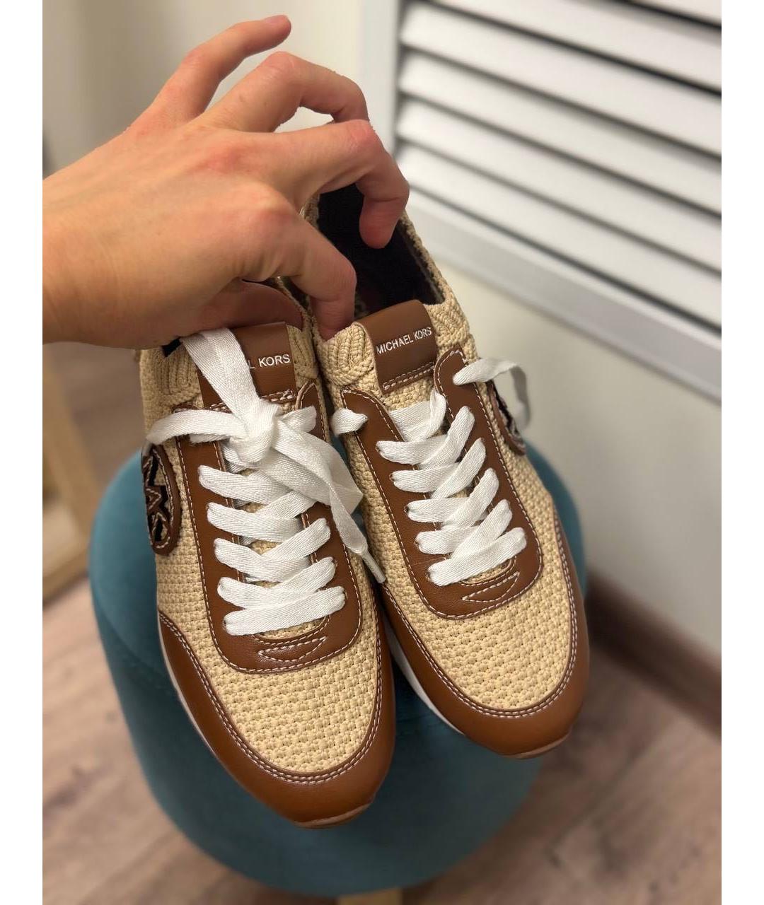 MICHAEL KORS Бежевые кроссовки, фото 3