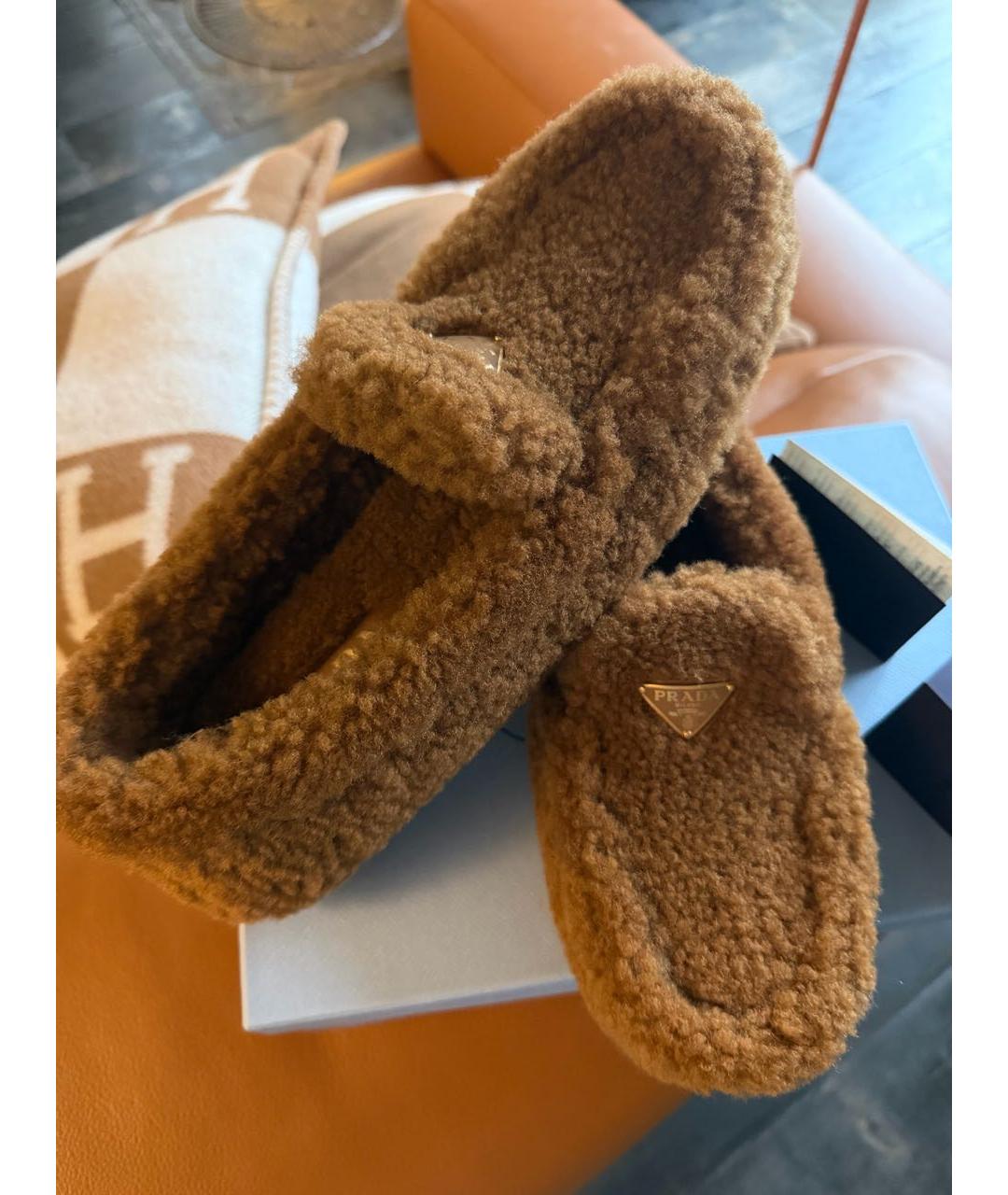PRADA Коричневые текстильные лоферы, фото 3