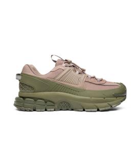 NIKE Низкие кроссовки / кеды