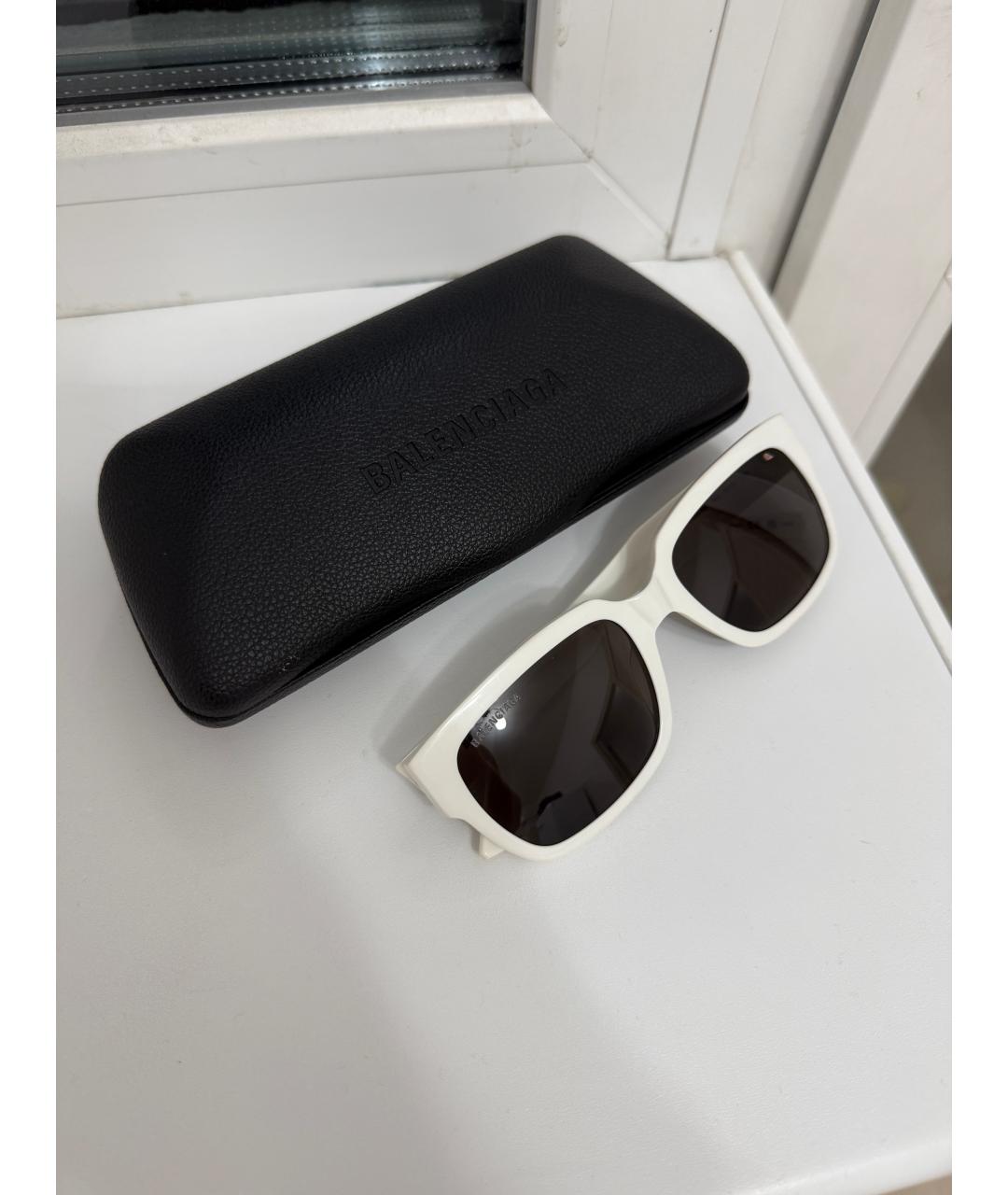 BALENCIAGA Белые пластиковые солнцезащитные очки, фото 4