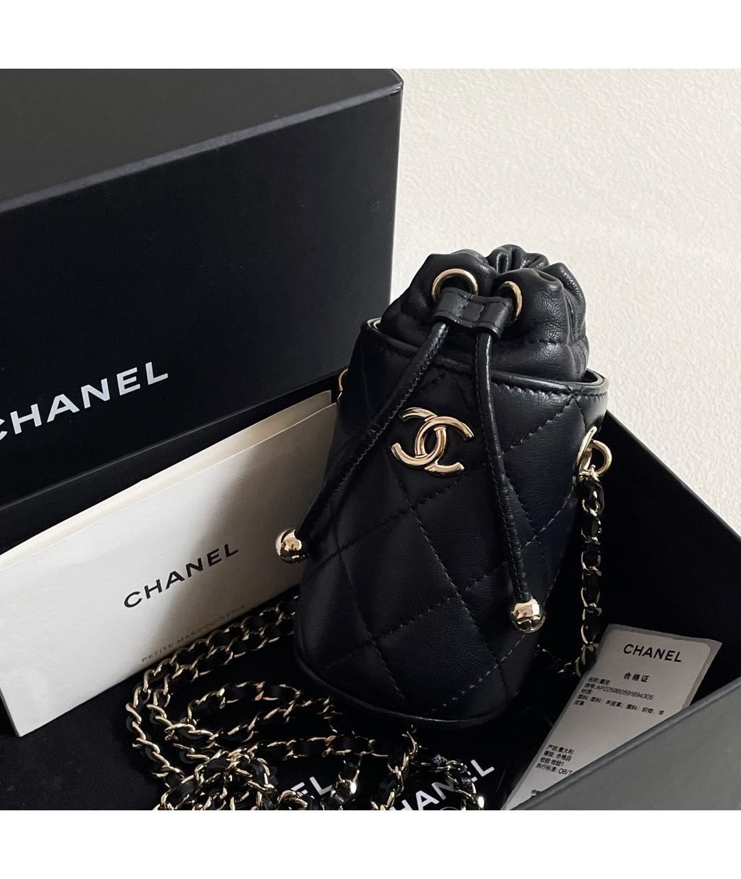 CHANEL Черная кожаная сумка через плечо, фото 10