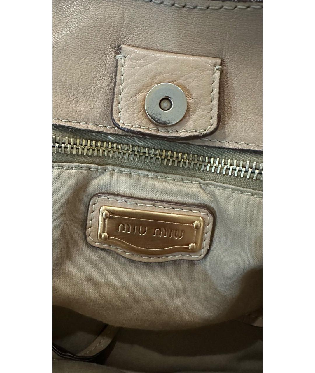 MIU MIU Коричневая кожаная сумка с короткими ручками, фото 6