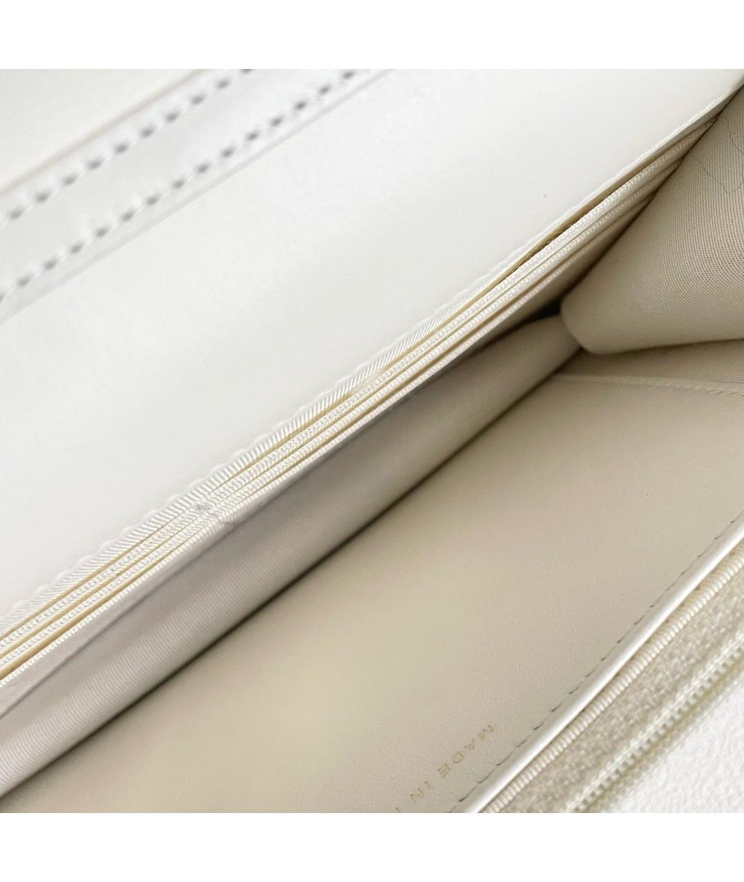 CHANEL Белая кожаная сумка через плечо, фото 8