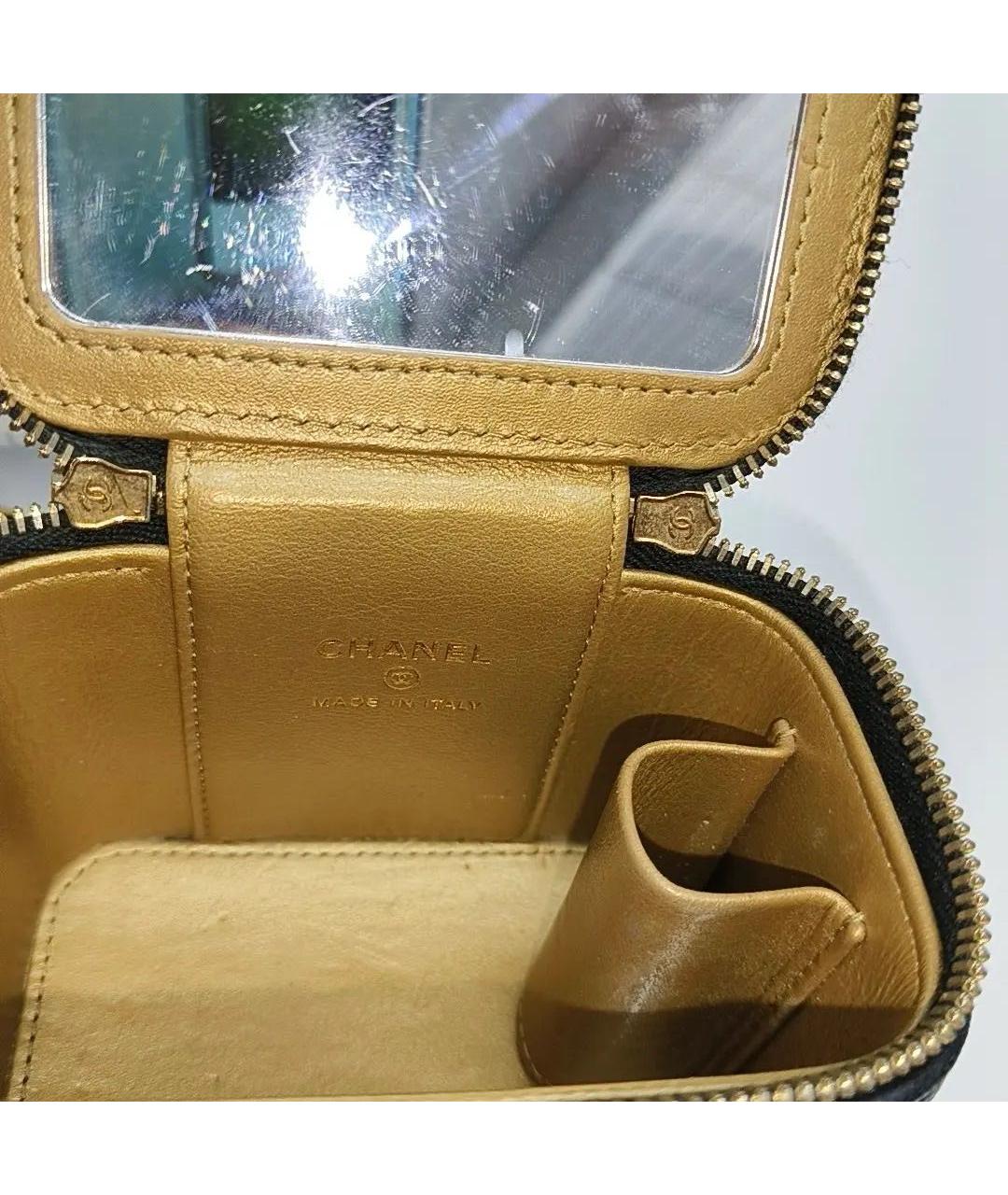 CHANEL Черная кожаная сумка через плечо, фото 4