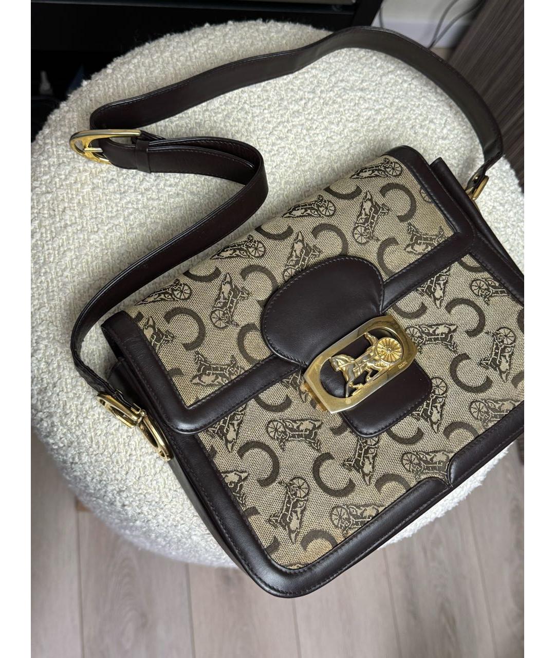 CELINE Коричневая кожаная сумка через плечо, фото 2