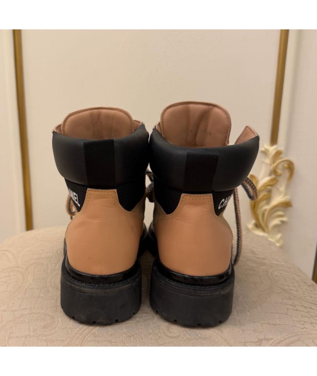 CHANEL Бежевые кожаные ботинки, фото 5