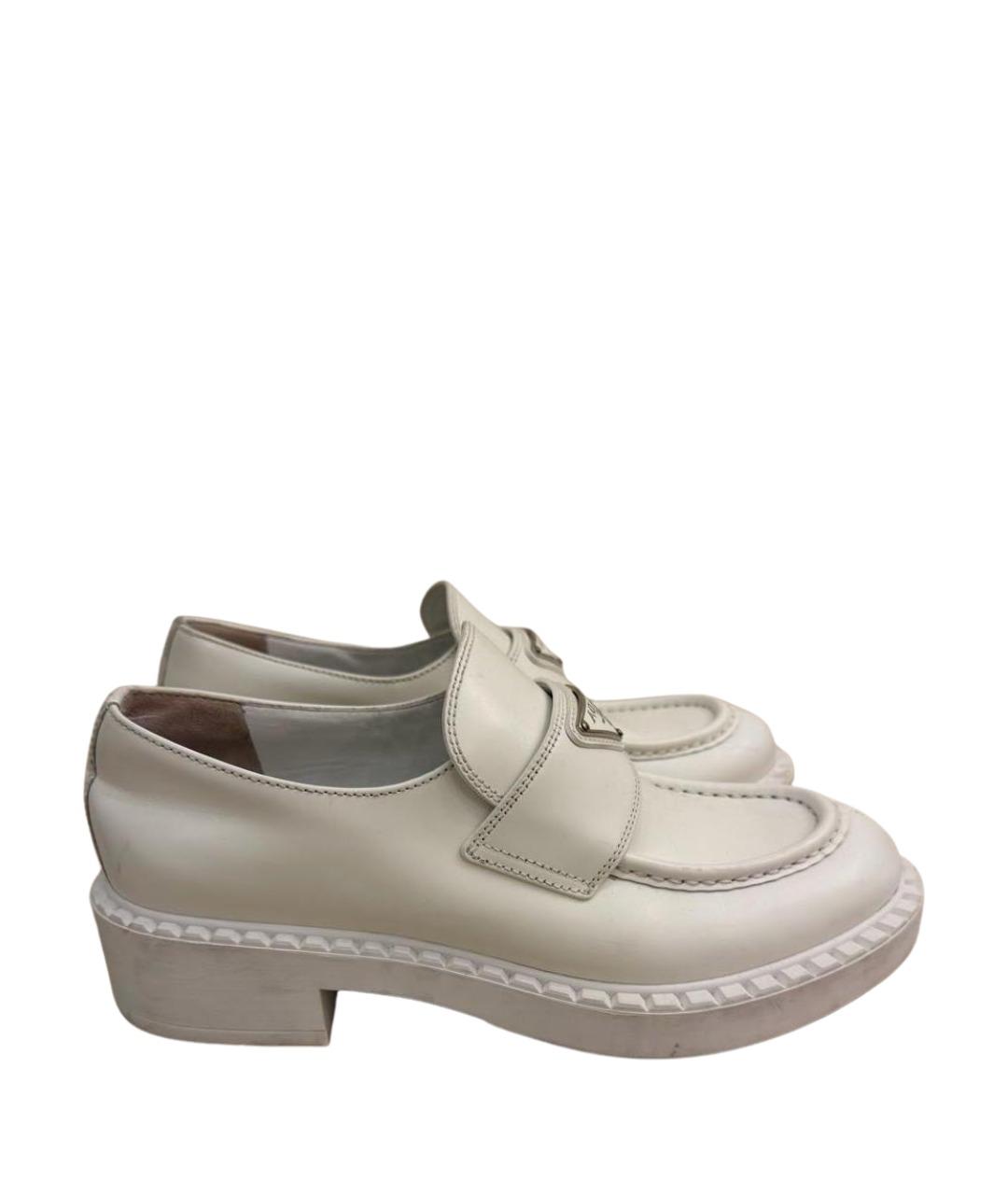 PRADA Белые лоферы из лакированной кожи, фото 1