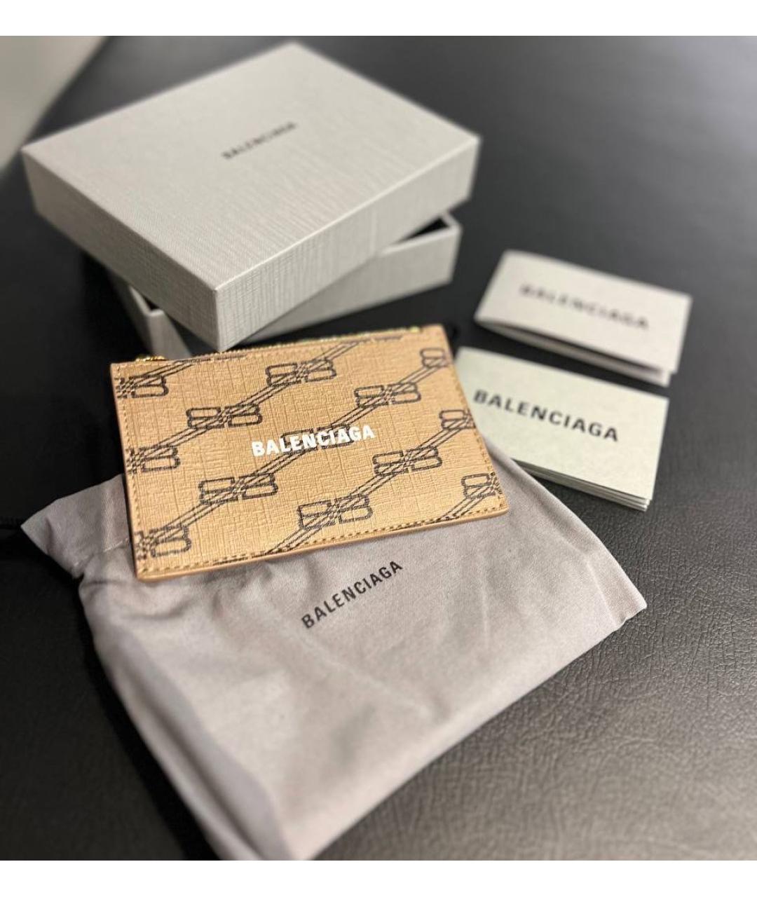 BALENCIAGA Коричневый кожаный кардхолдер, фото 2