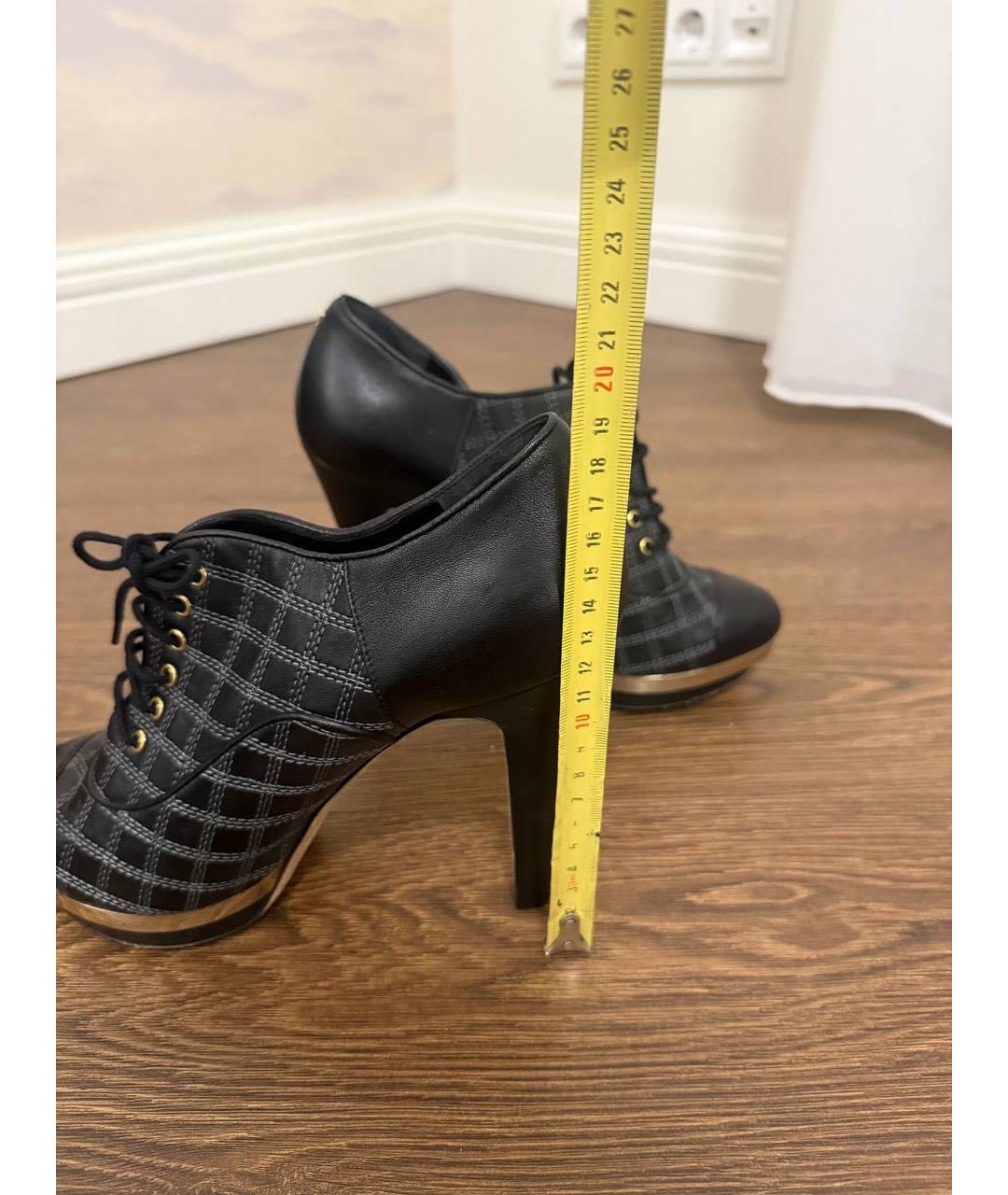 CHANEL Черные кожаные ботильоны, фото 3