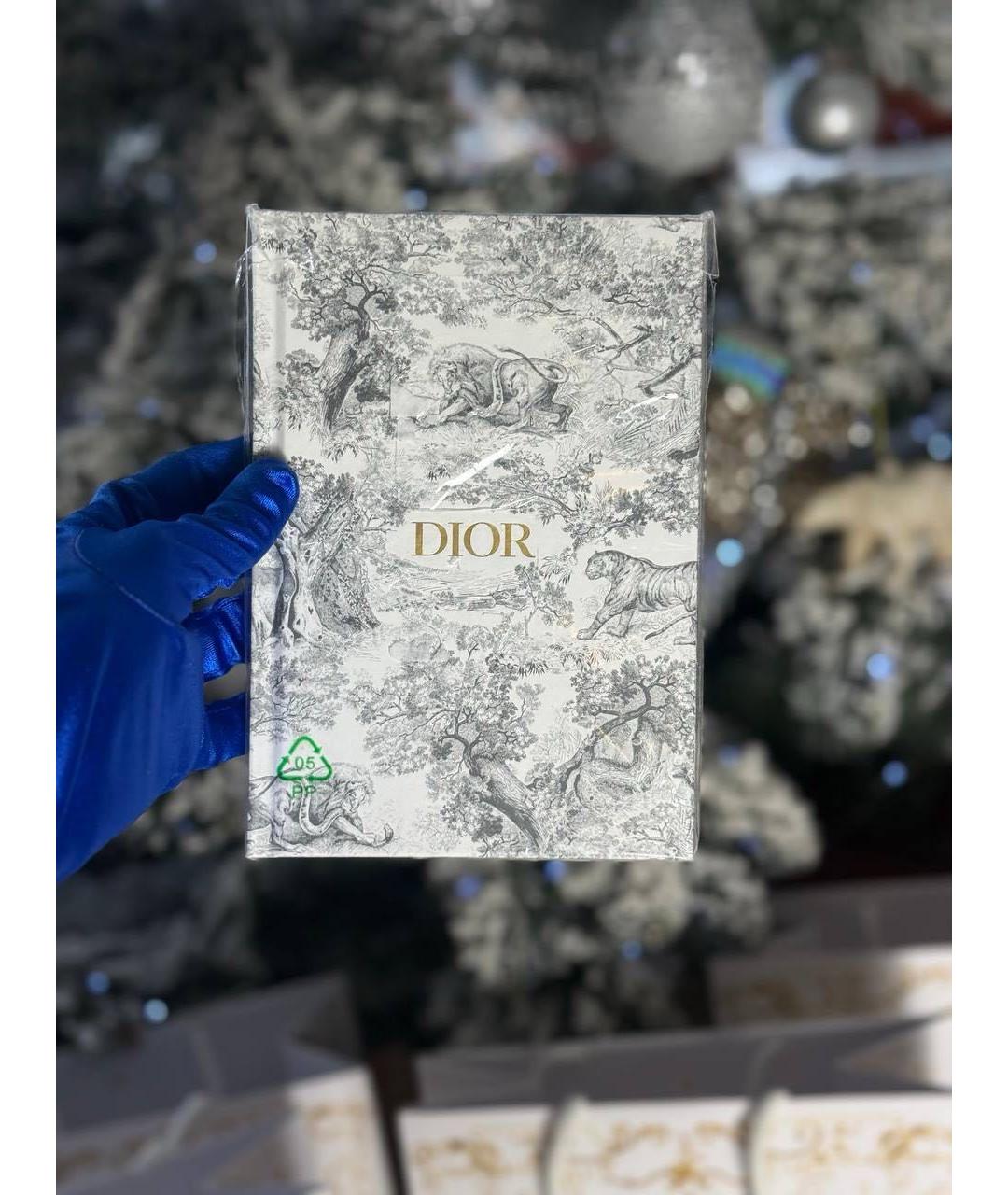 CHRISTIAN DIOR Книга, фото 6