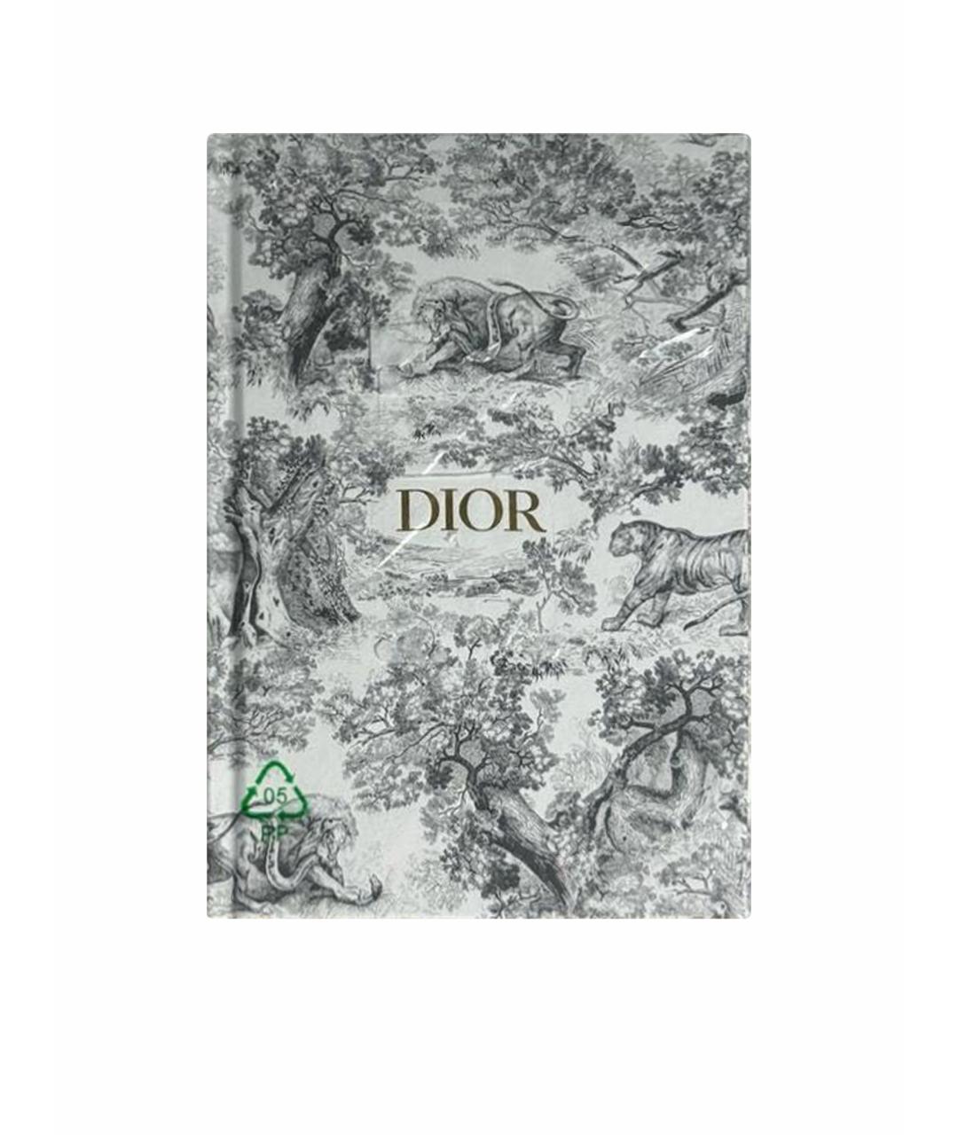 CHRISTIAN DIOR Книга, фото 1