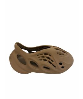 ADIDAS YEEZY Шлепанцы