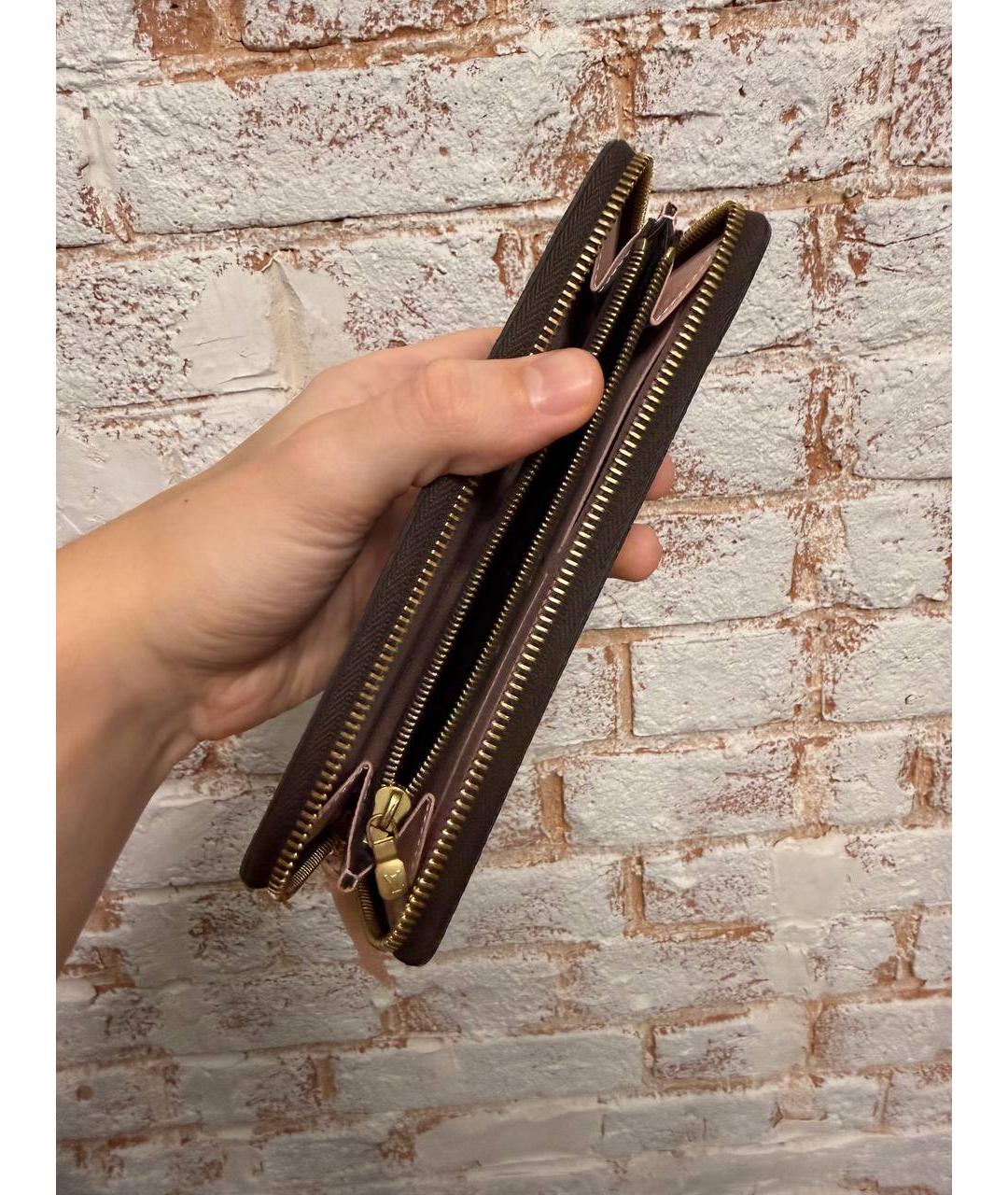 LOUIS VUITTON Коричневый кожаный кошелек, фото 6