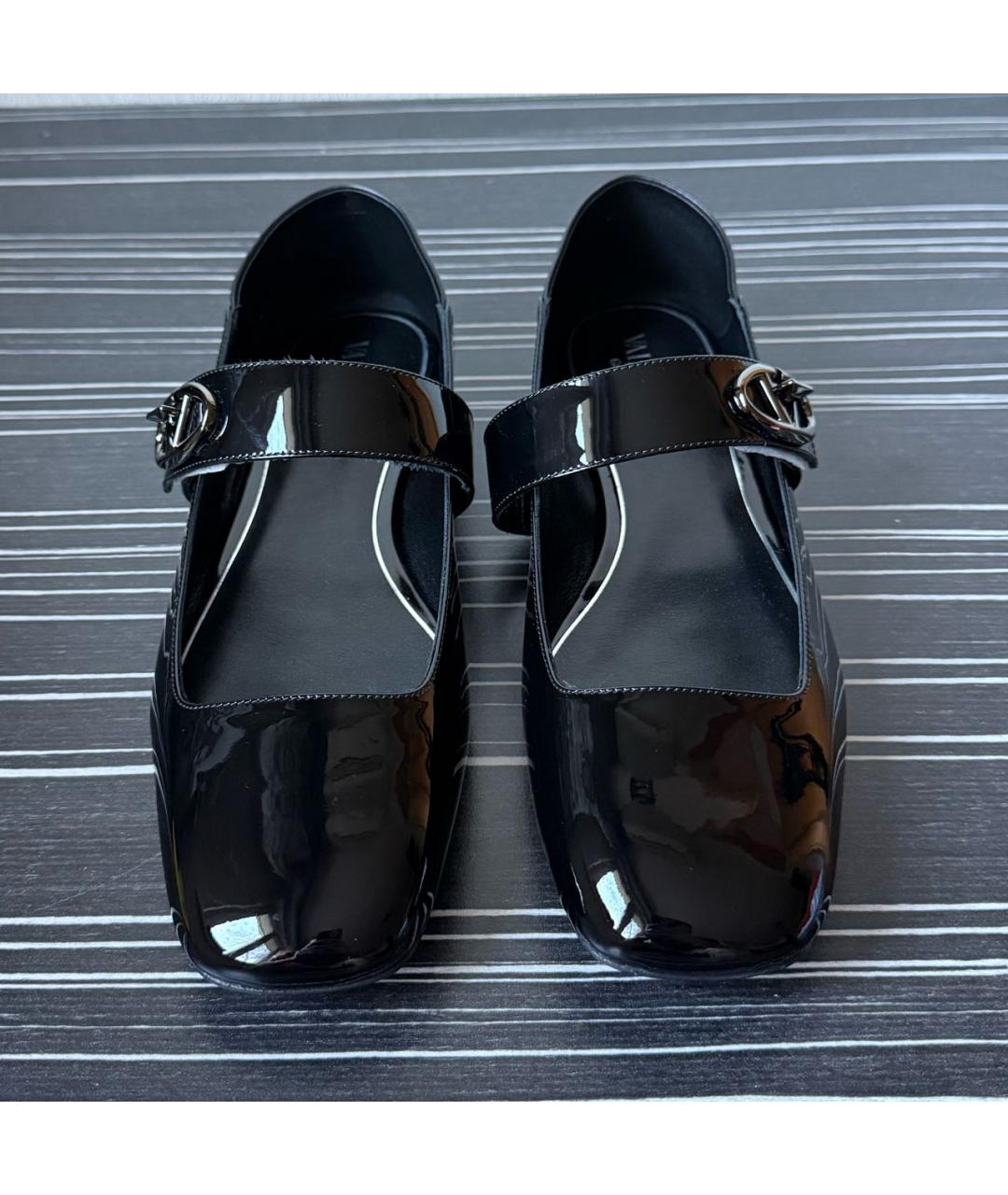 VALENTINO Черные балетки из лакированной кожи, фото 3