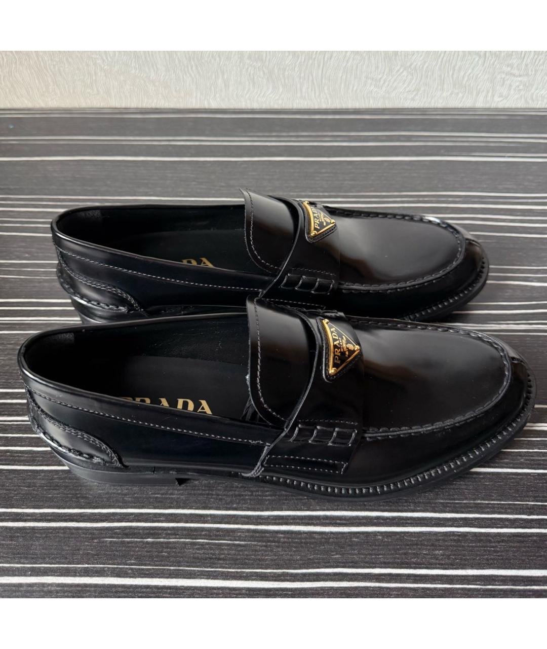 PRADA Черные лоферы из лакированной кожи, фото 2