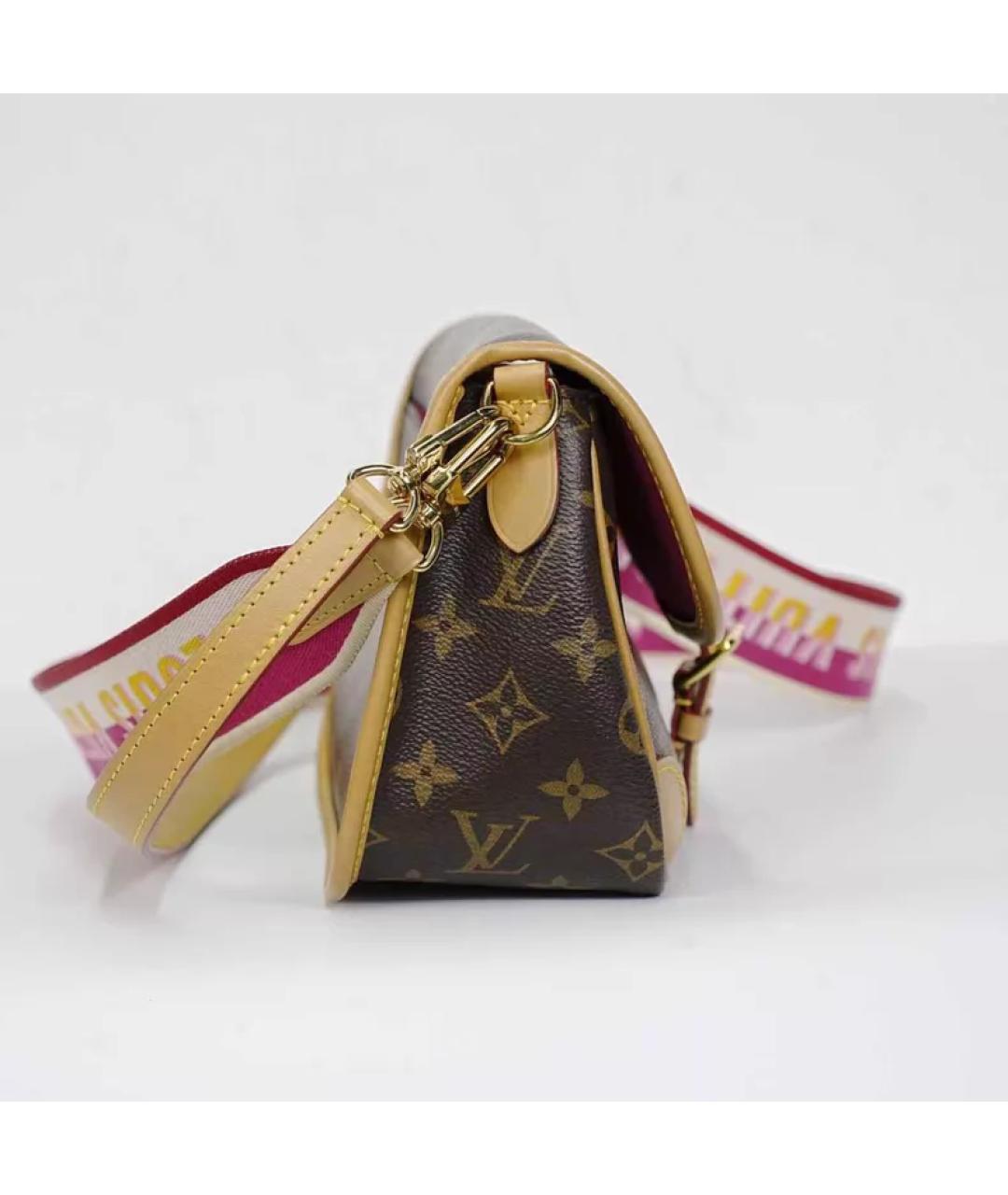 LOUIS VUITTON Коричневая сумка с короткими ручками, фото 4