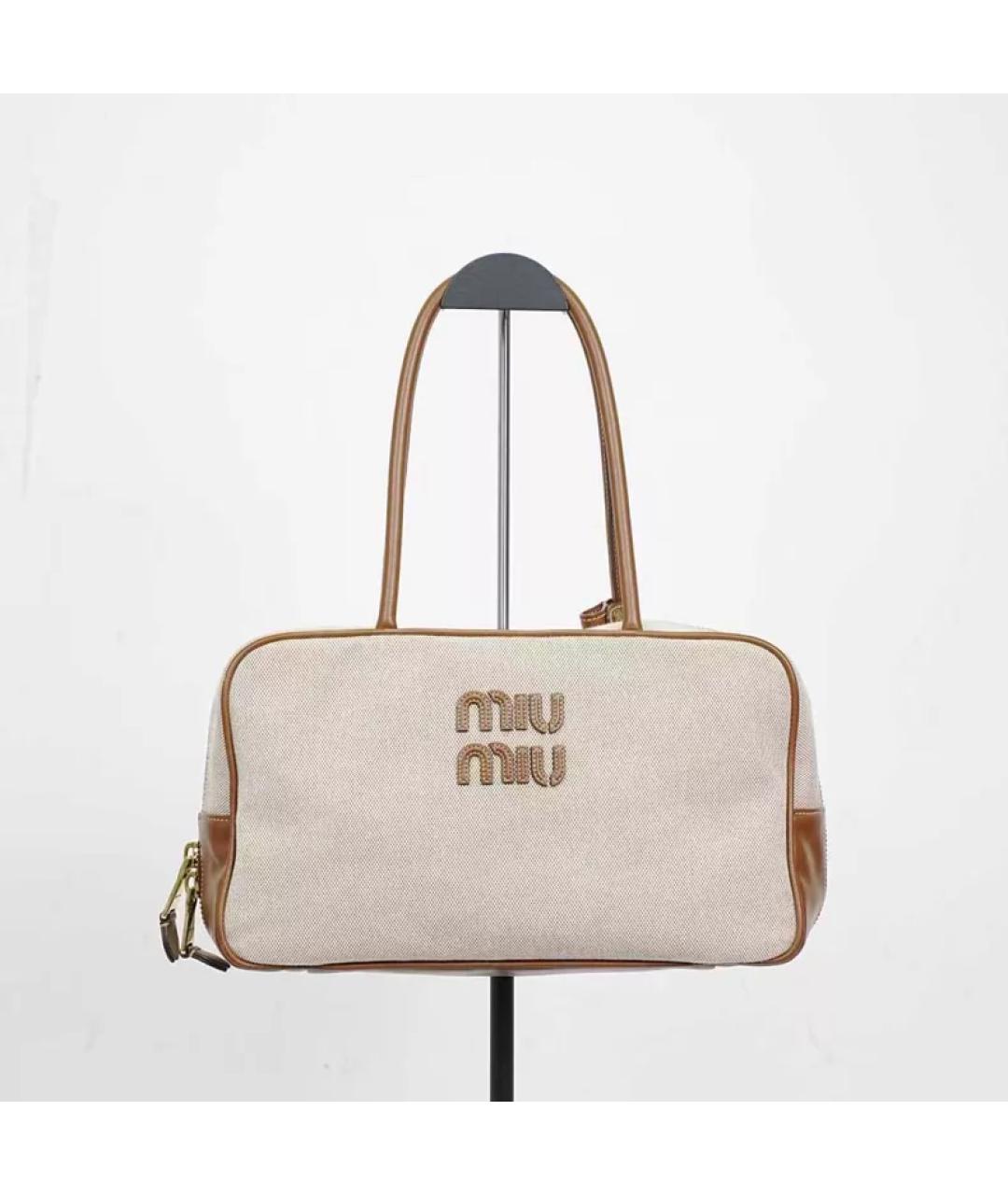 MIU MIU Бежевая кожаная сумка с короткими ручками, фото 2