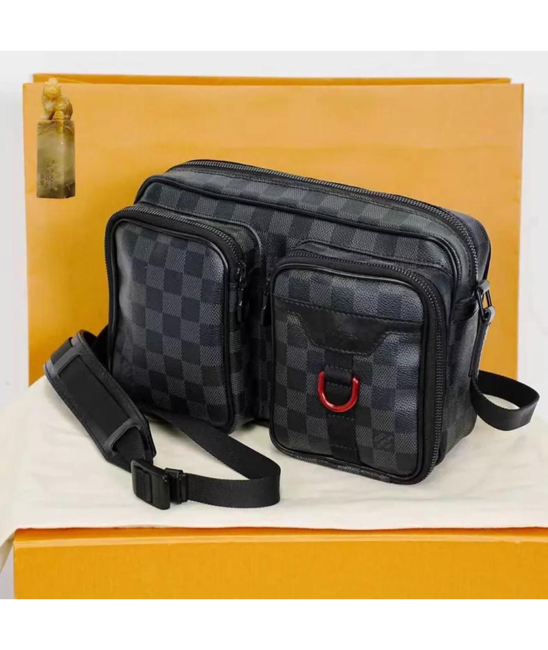 LOUIS VUITTON Черная кожаная барсетка, фото 9