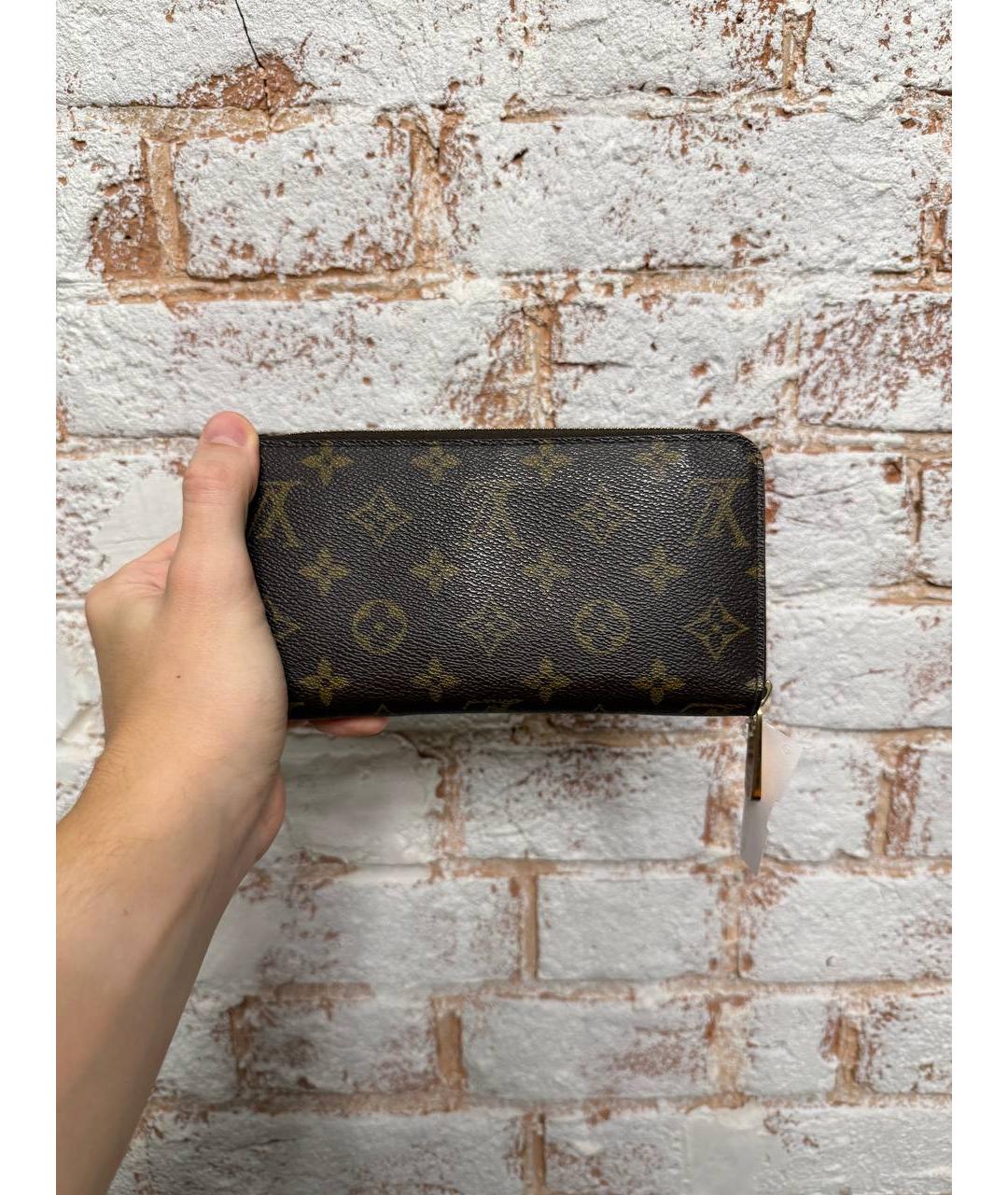 LOUIS VUITTON Коричневый кожаный кошелек, фото 5