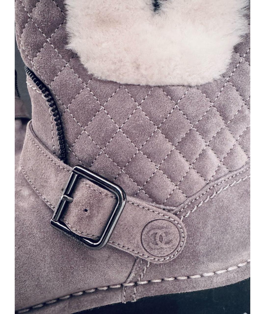 CHANEL Серые замшевые сапоги, фото 8