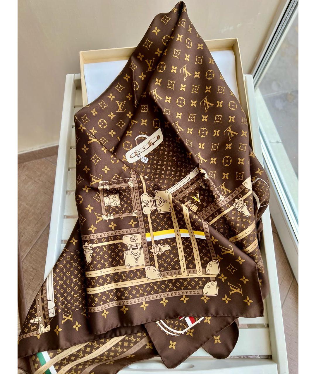 LOUIS VUITTON Коричневый шелковый платок, фото 6