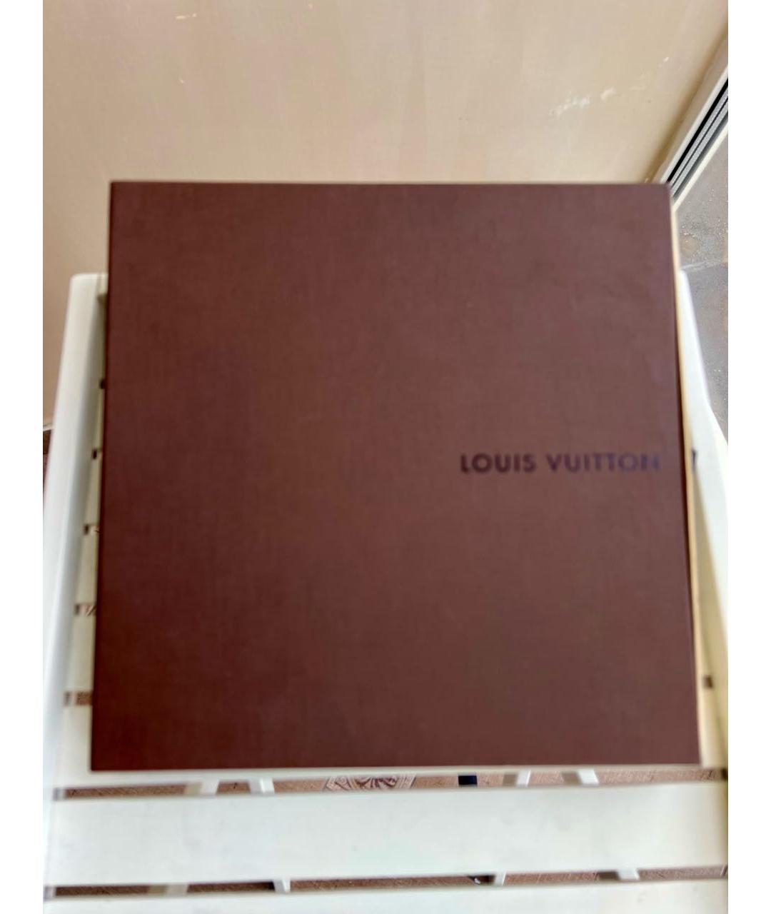 LOUIS VUITTON Коричневый шелковый платок, фото 5