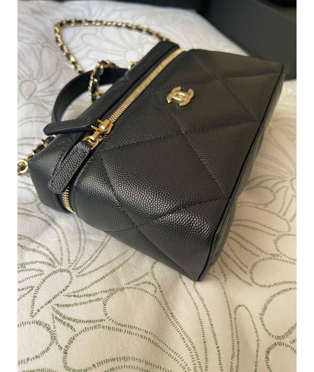 CHANEL Черная кожаная сумка через плечо, фото 4