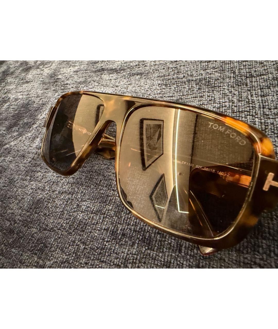 TOM FORD Коричневые пластиковые солнцезащитные очки, фото 5