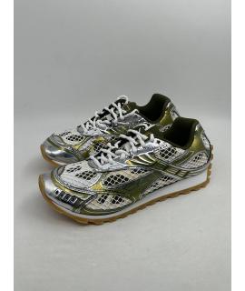 BOTTEGA VENETA Низкие кроссовки / кеды