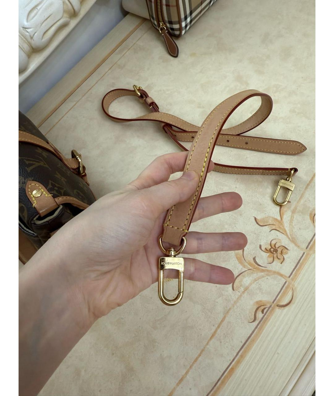 LOUIS VUITTON Коричневая кожаная сумка через плечо, фото 5