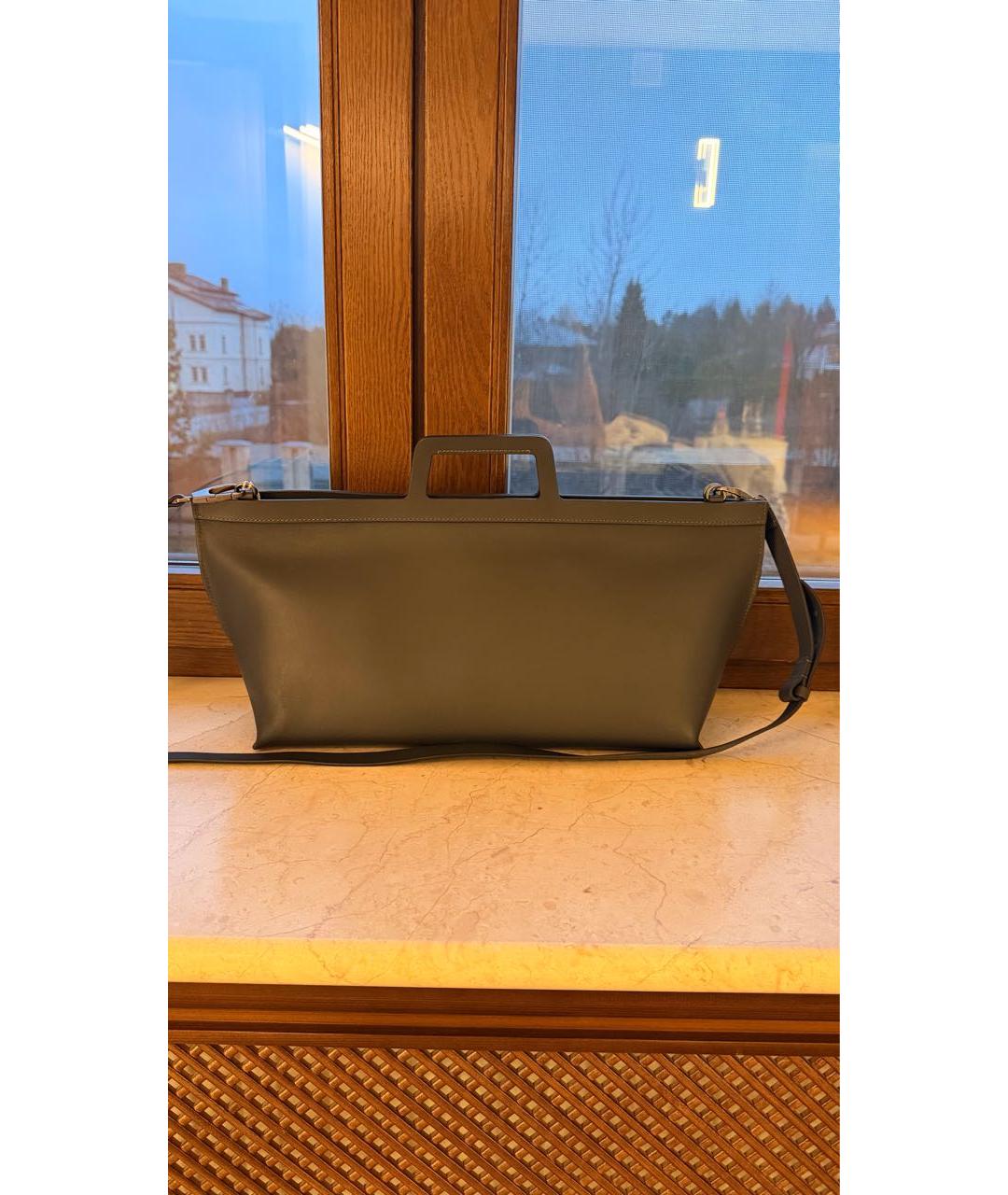 BRUNELLO CUCINELLI Серая кожаная сумка с короткими ручками, фото 2