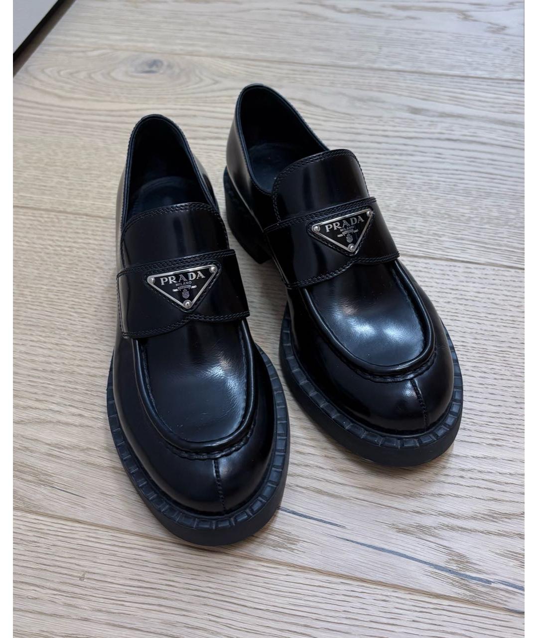 PRADA Черные кожаные лоферы, фото 2