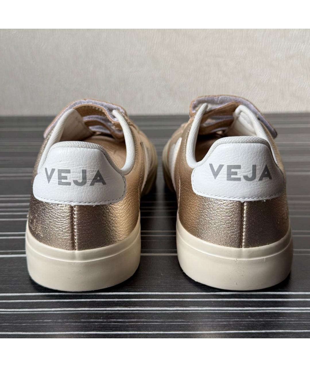 VEJA Золотые кожаные кеды, фото 5