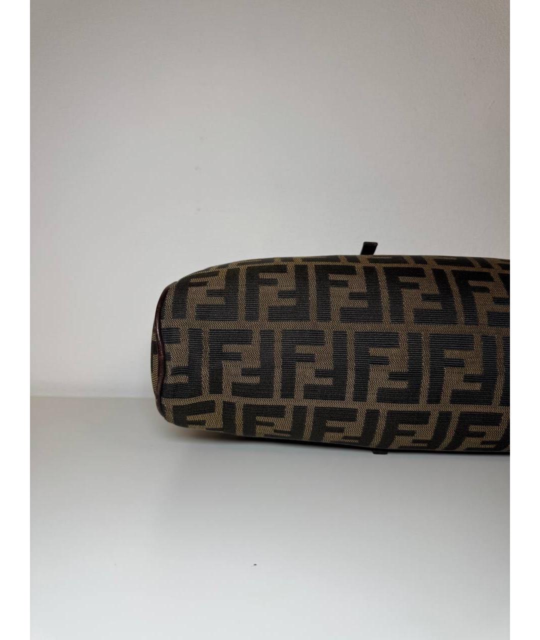 FENDI Коричневая тканевая сумка с короткими ручками, фото 3
