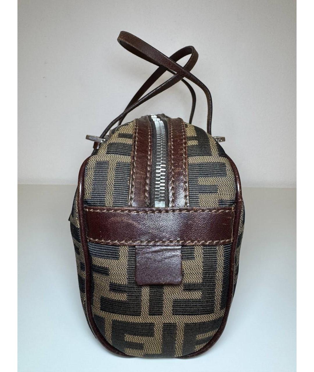 FENDI Коричневая тканевая сумка с короткими ручками, фото 2