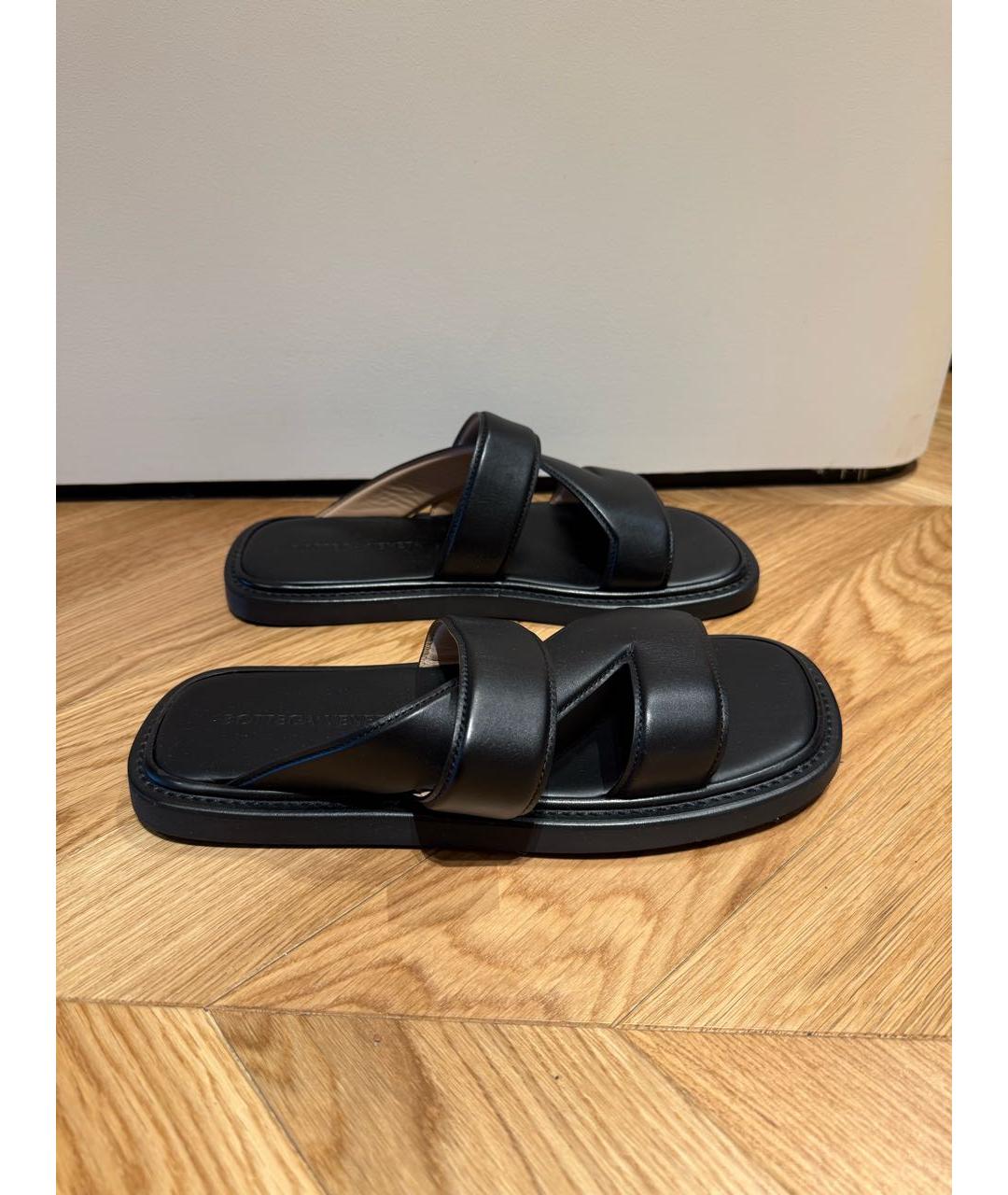 BOTTEGA VENETA Черные кожаные шлепанцы, фото 8