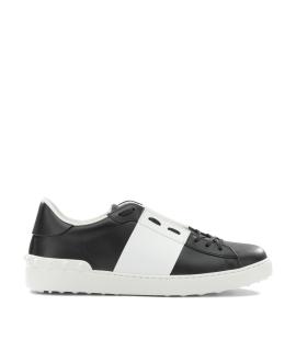 VALENTINO Низкие кроссовки / кеды