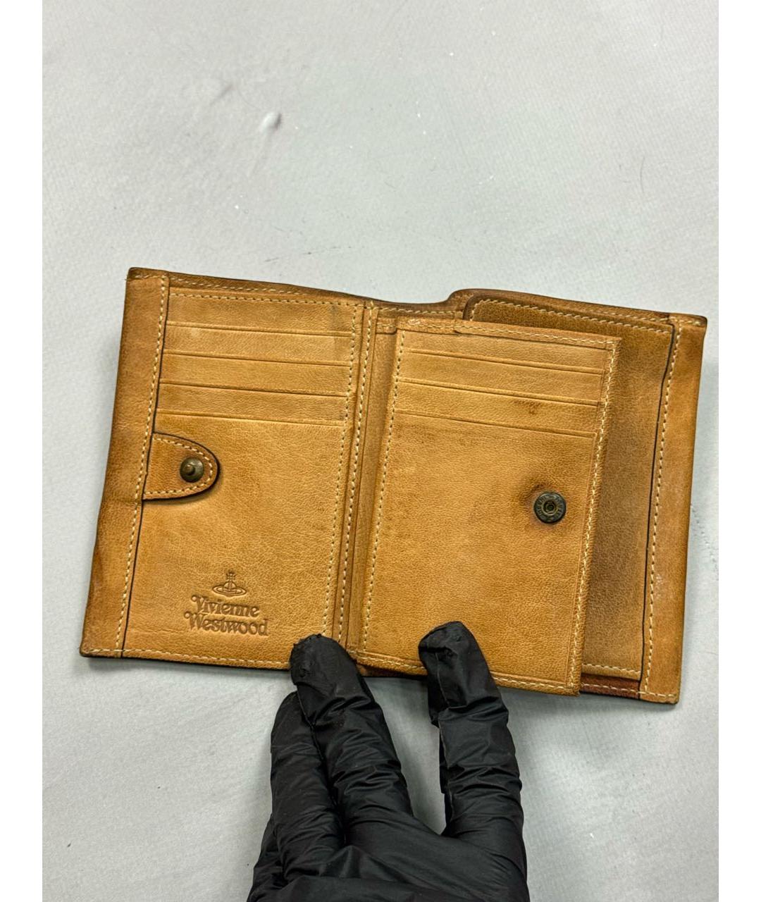 VIVIENNE WESTWOOD Коричневый кожаный кошелек, фото 4